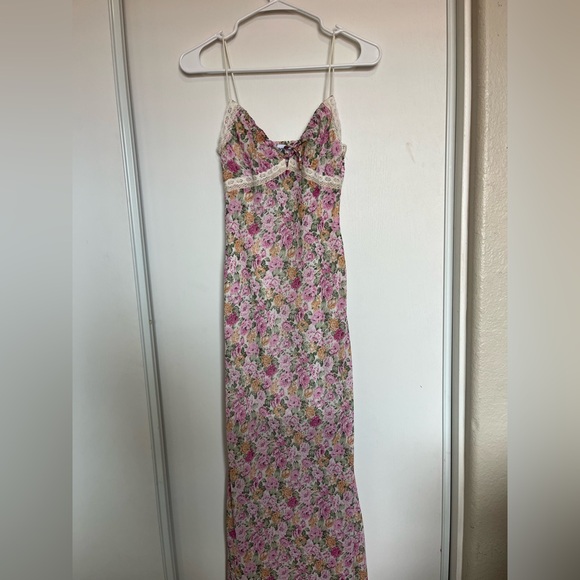 Princess Polly Emily Maxi Dress Sz US 6 Pink Floral‎ Lace Cottage Coquette Fairy - Picture 2 of 6
